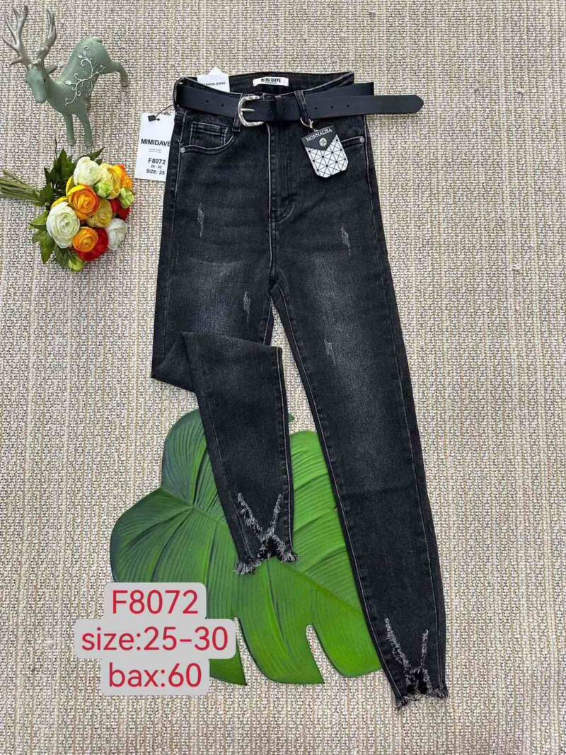Spodnie  damska jeans . Roz 25-30. 1 kolor. Paszka 12szt.  