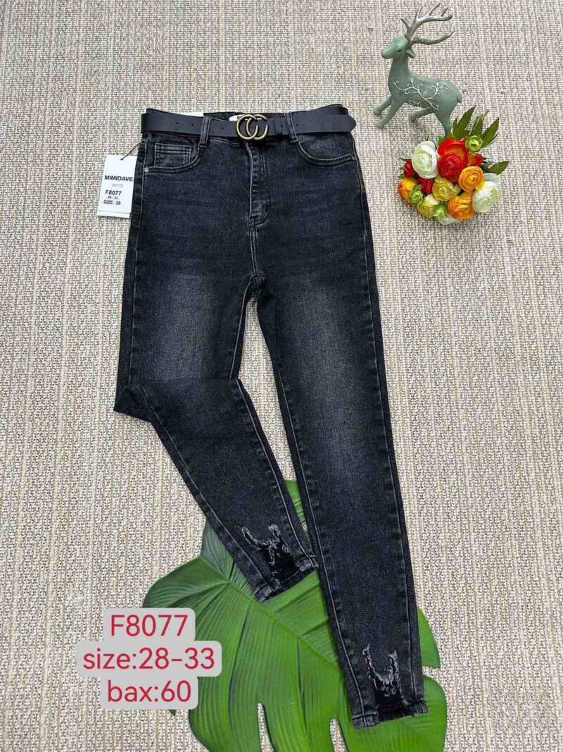 Spodnie  damska jeans . Roz 28-33. 1 kolor. Paszka 12szt.  