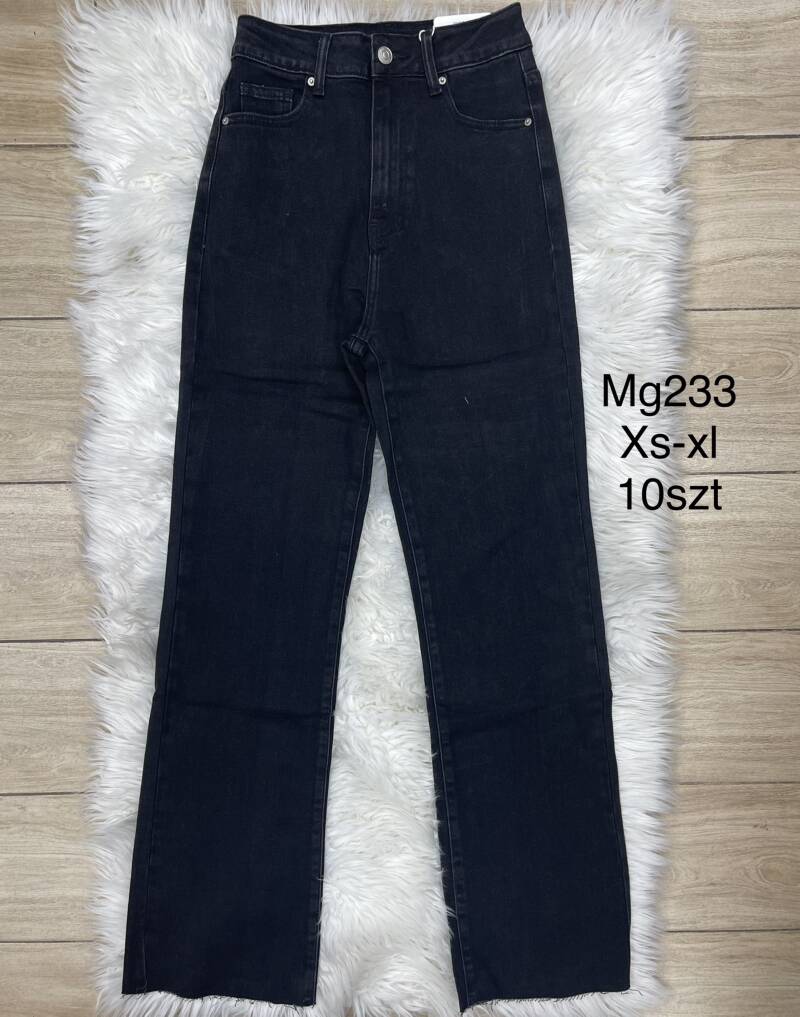 Spodnie damska jeans . Roz 34-42. 1 kolor. Paszka 10szt.  