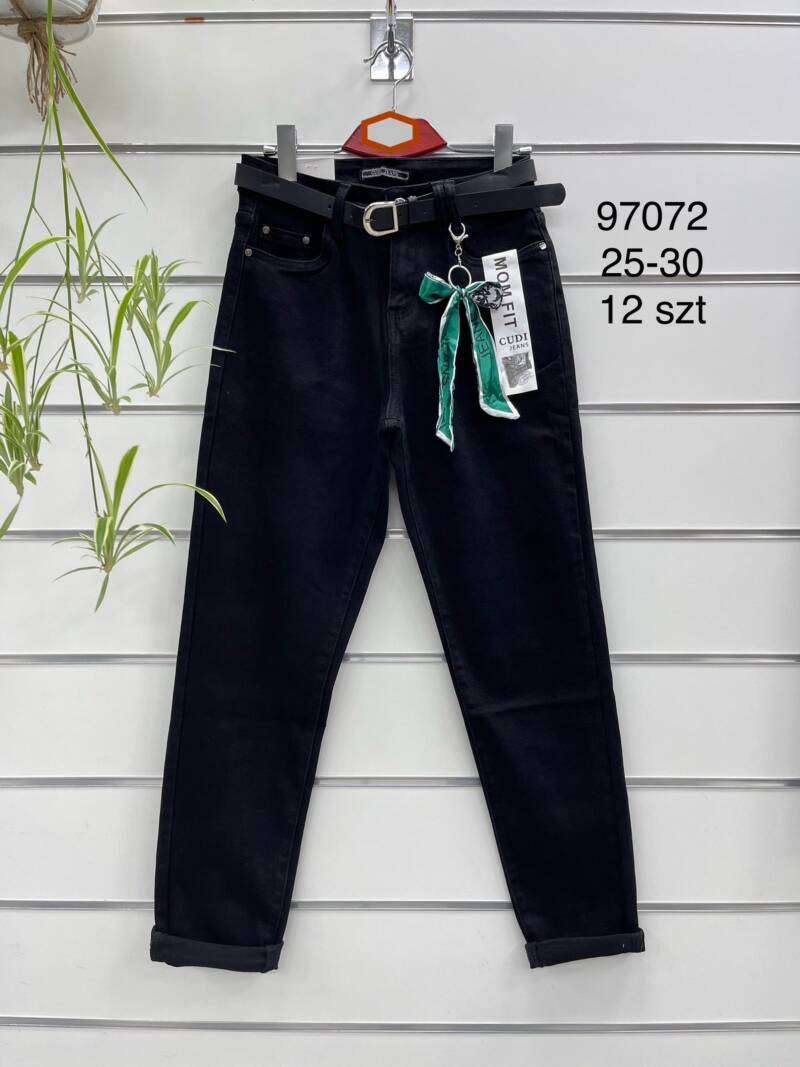 Spodnie damska jeans Ocieplane  . Roz 25-30. 1 kolor. Paszka 12szt.  