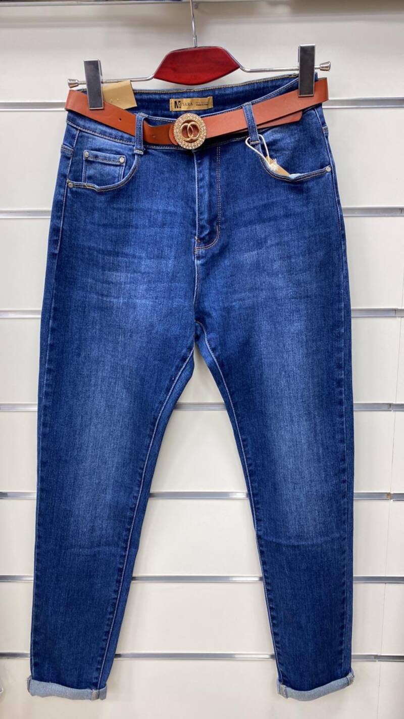 Spodnie Damska Jeans . Roz 34-42 .Paszka 10szt. 1 Kolor