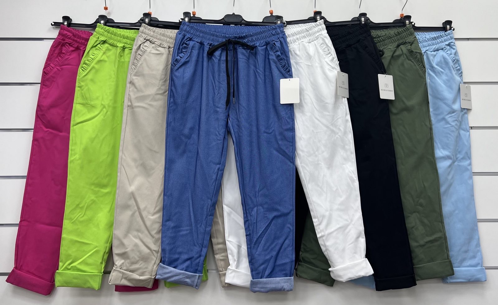 Spodnie  damska (Włoskie produkt) Roz Standard Mix kolor Paczka 5 szt