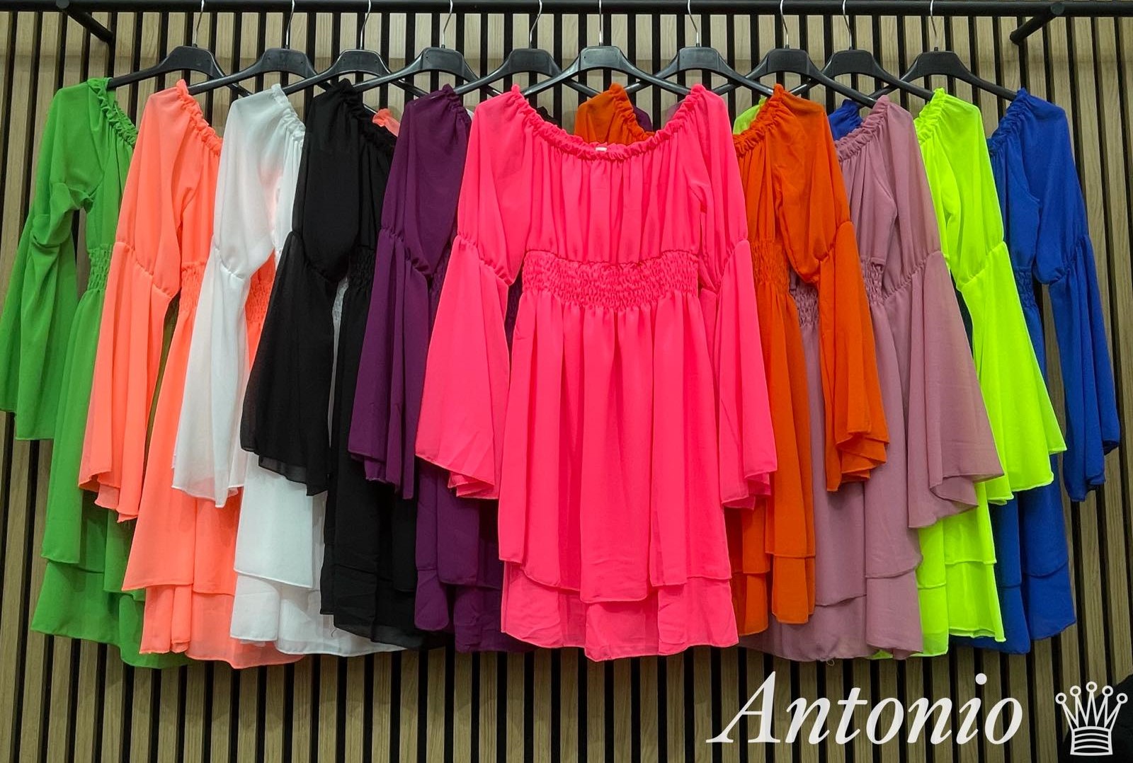 Sukienki damskie (Włoskie produkt) Roz Standard Paczka 5 szt Mix kolor