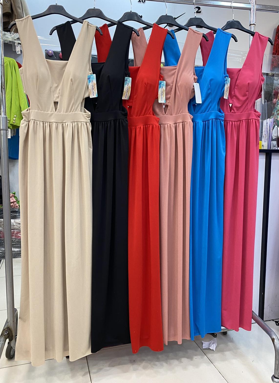 Sukienka  damska (Włoskie produkt) Roz Standard  mix  kolor Paczka 5 szt