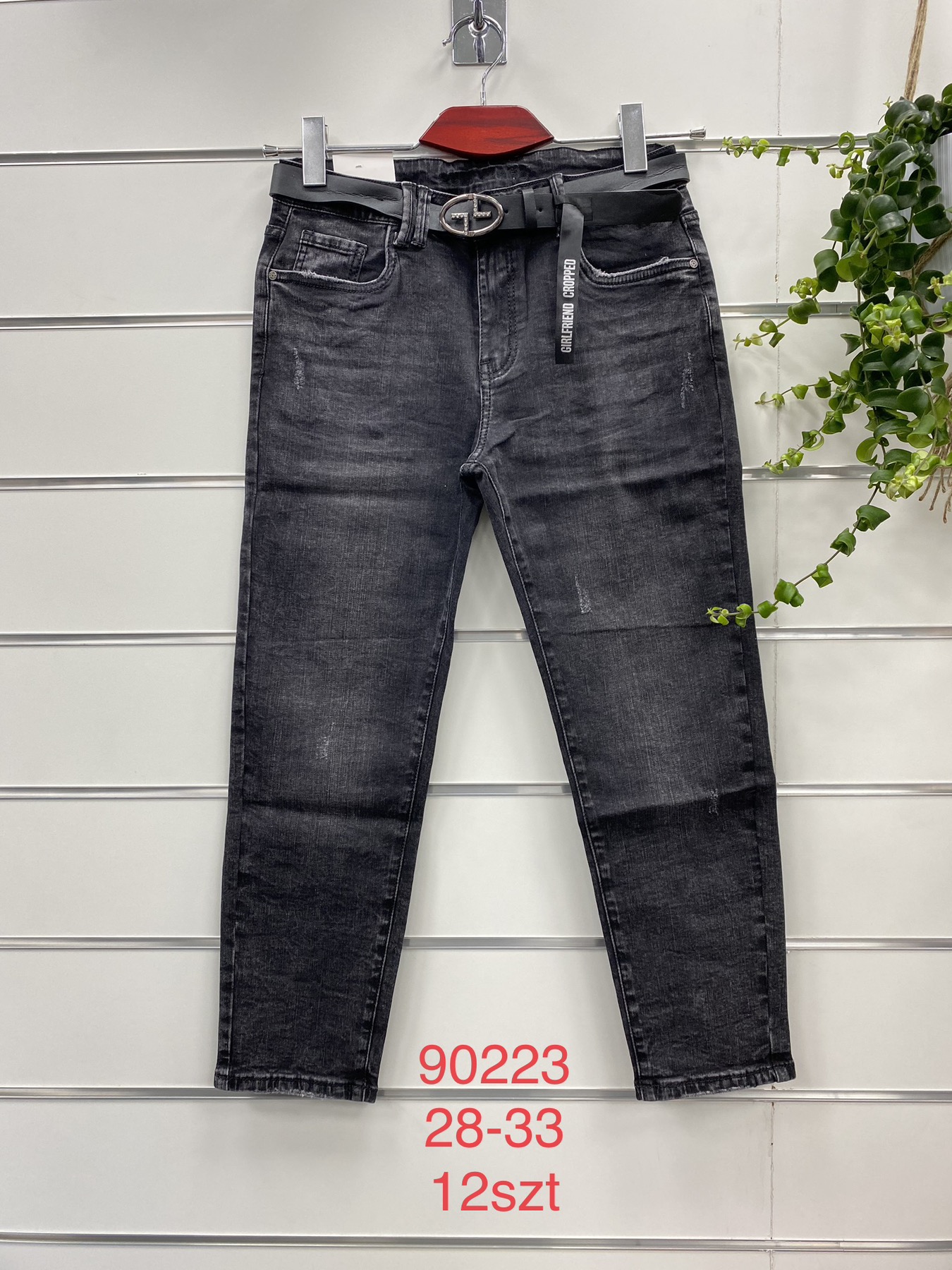 Spodnie  damskie jeans roz 28-33. Paczka 10 szt