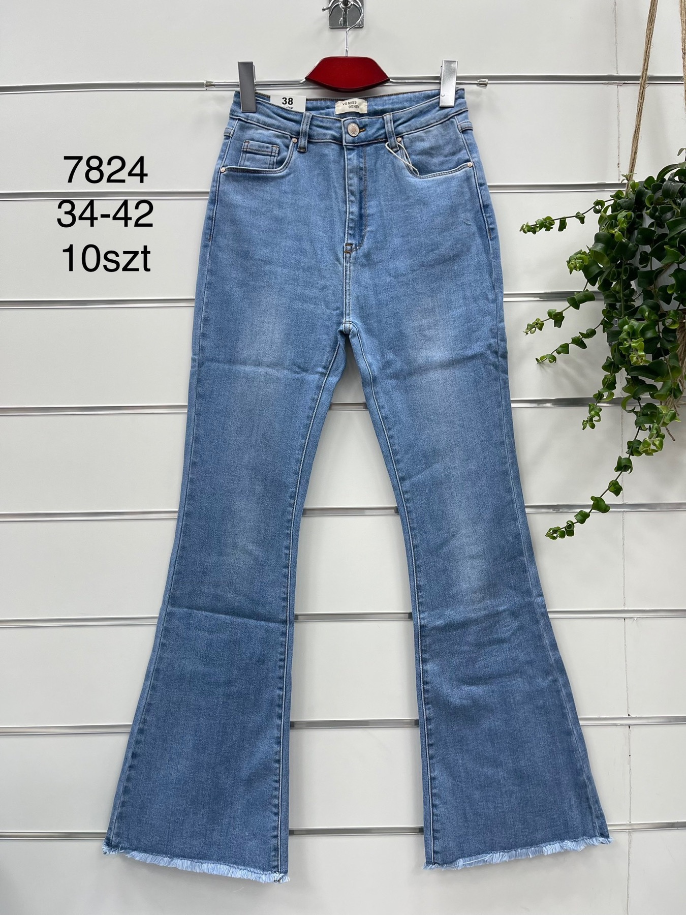 Spodnie  damskie jeans Roz 34-42  1 kolor . Paczka 10szt