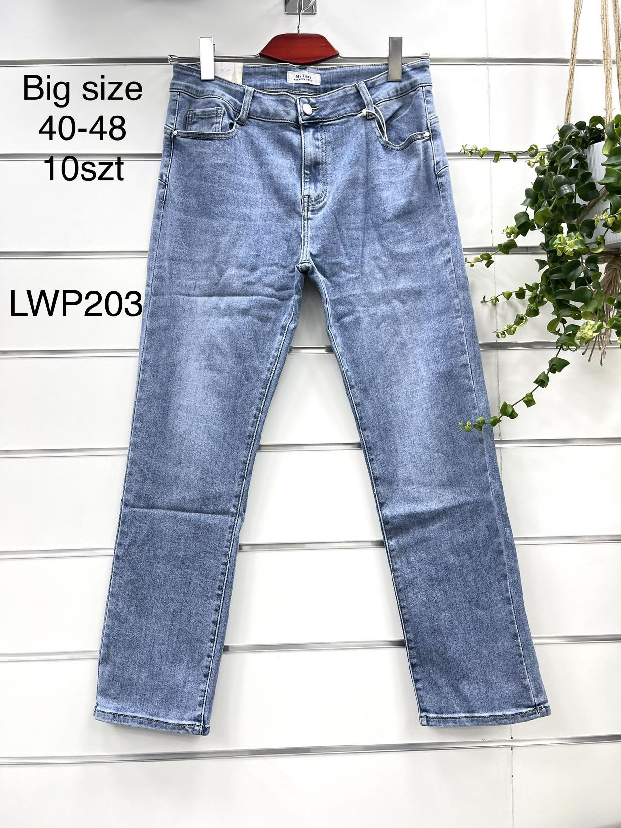 Spodnie  damskie jeans  duże roz 38-48. Paczka 10 szt