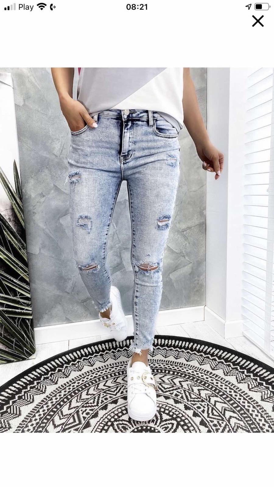 Spodnie damskie jeans Roz 34-42.  1 kolor . Paczka 12szt