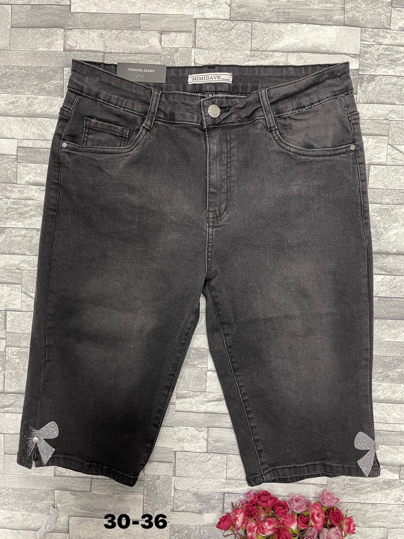 Spodenki damskie jeansy Roz 30-36.  Paczka 10 szt