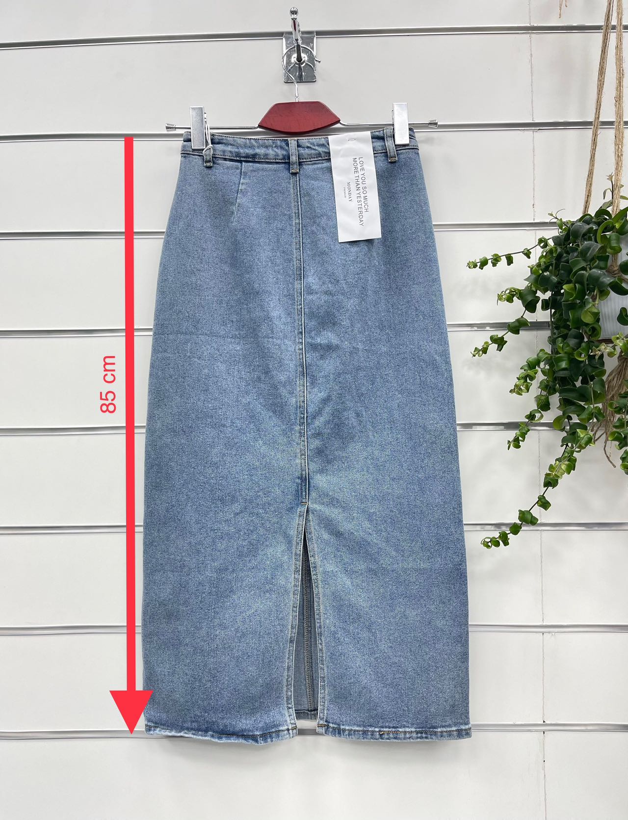 Spódnica  damskie jeans Roz 34-42.  1 kolor . Paczka 10szt