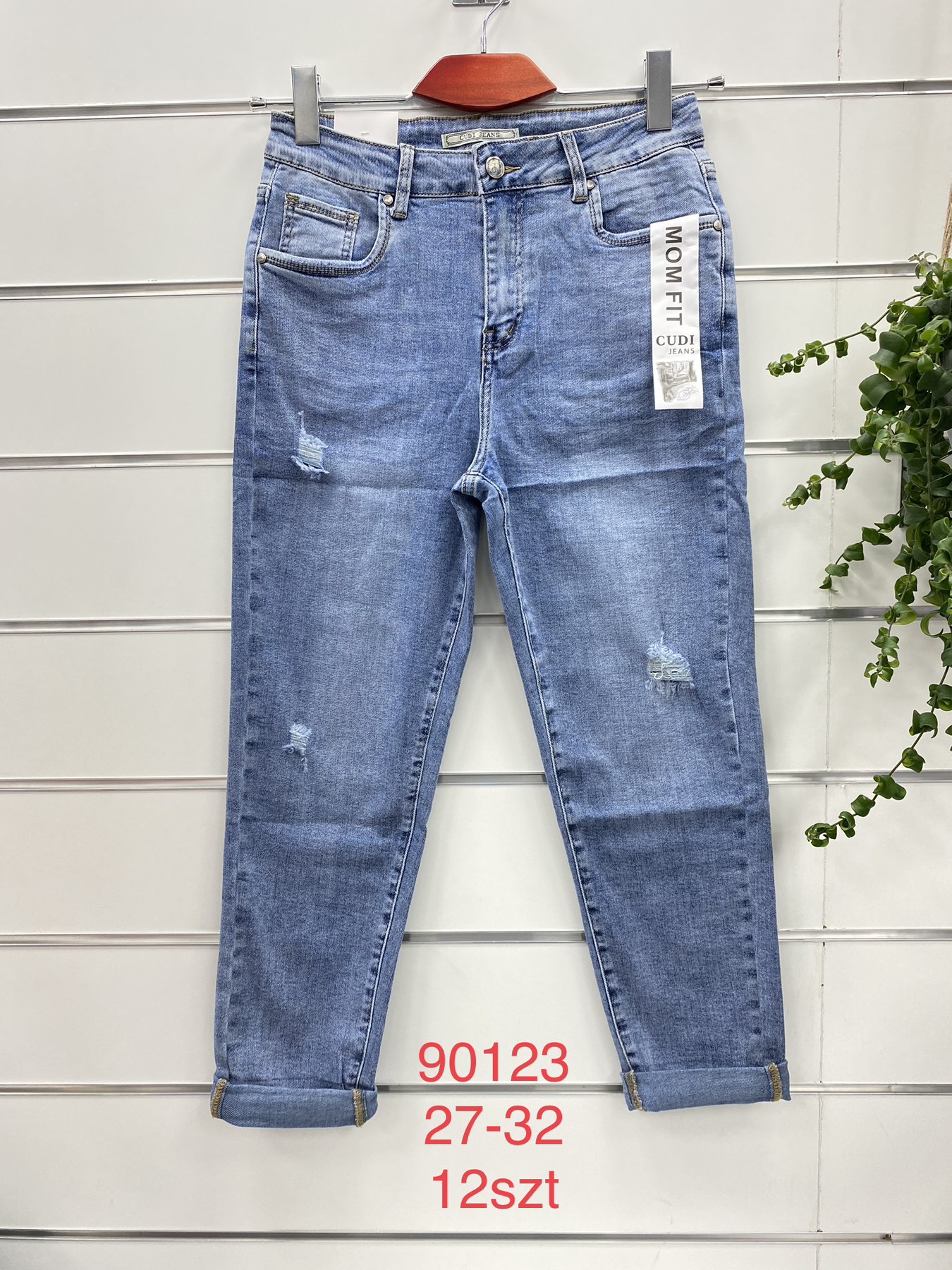 Spodnie damskie jeans Roz  27-32.  1 kolor . Paczka 12szt