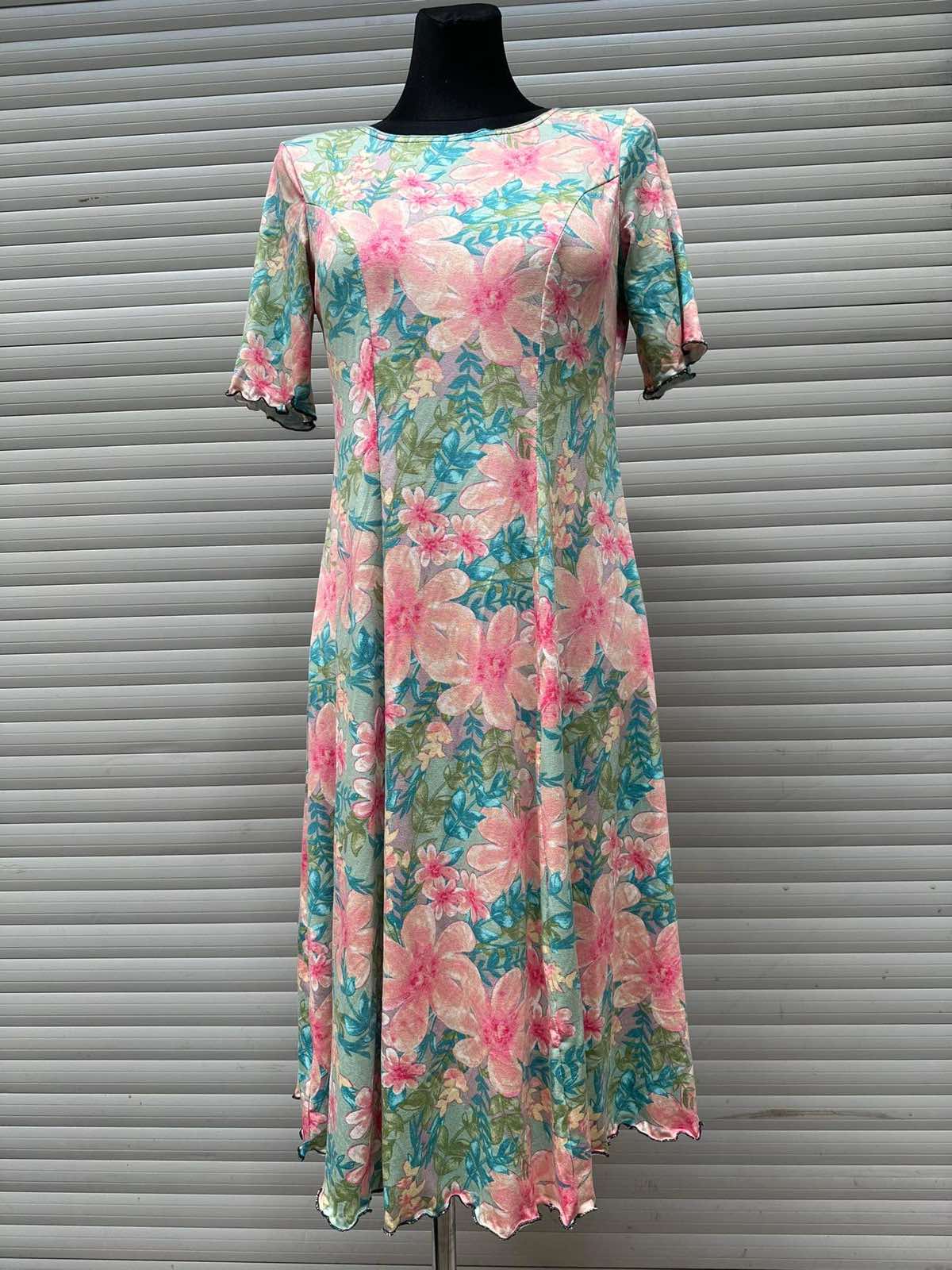 Sukienka damska(Polska produkt)Roz L-3XL   .Paczka 4szt.1 kolor.