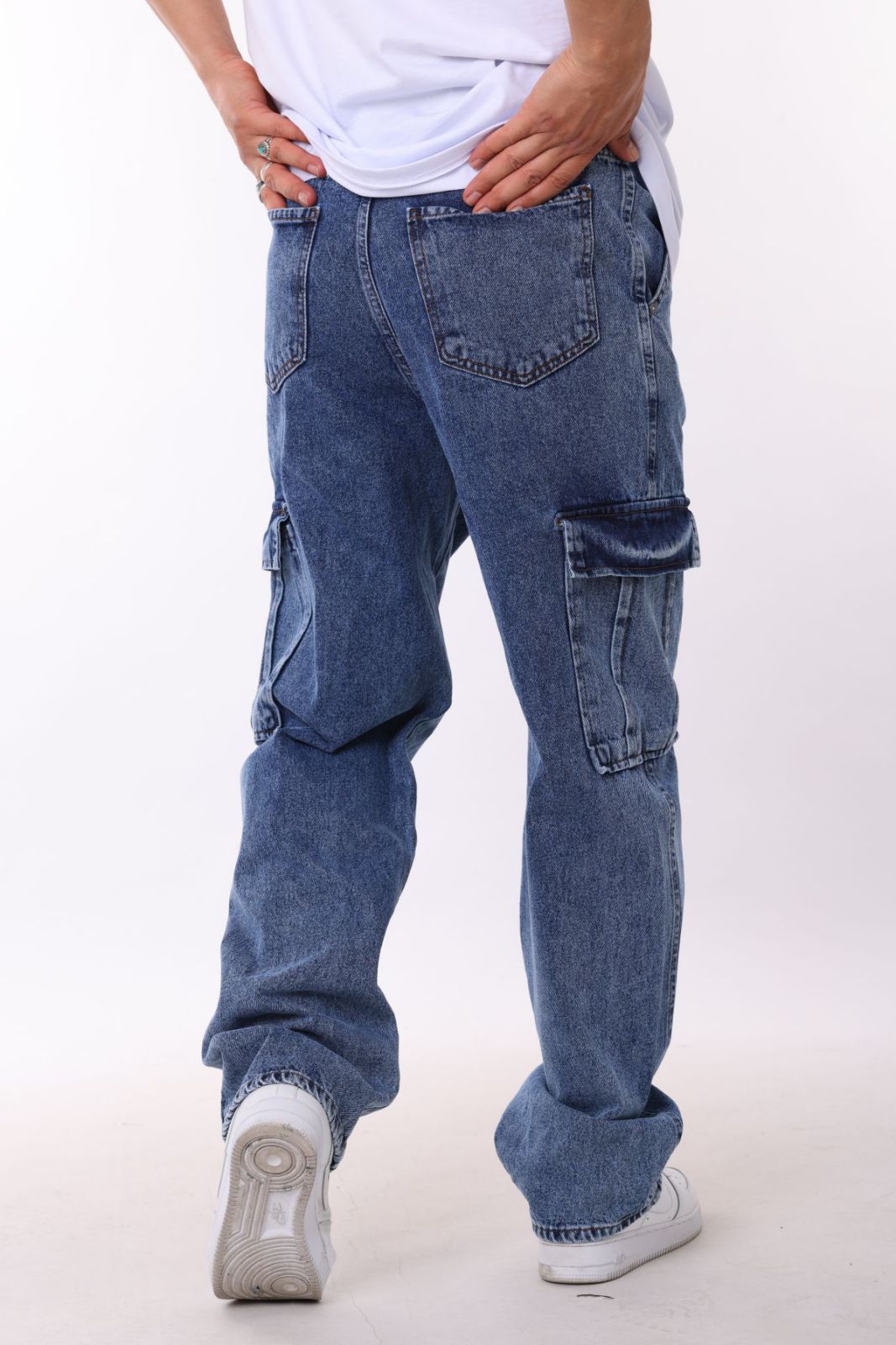 Spodnie męskie bojówki  jeans  Roz  30-38.  1 kolor . Paczka 8szt