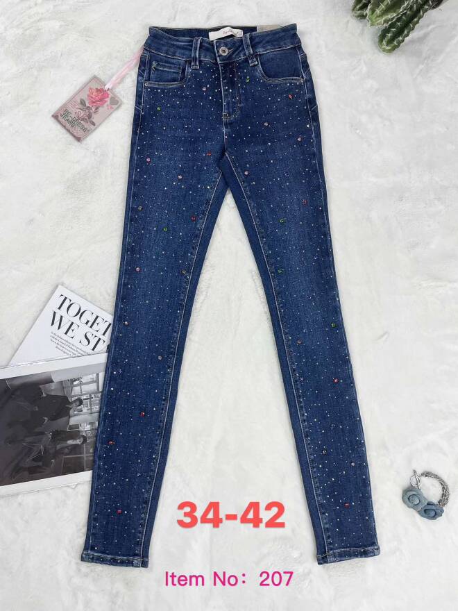 Jeansy damskie Roz 32-42, 1 kolor Paczka 12 szt
