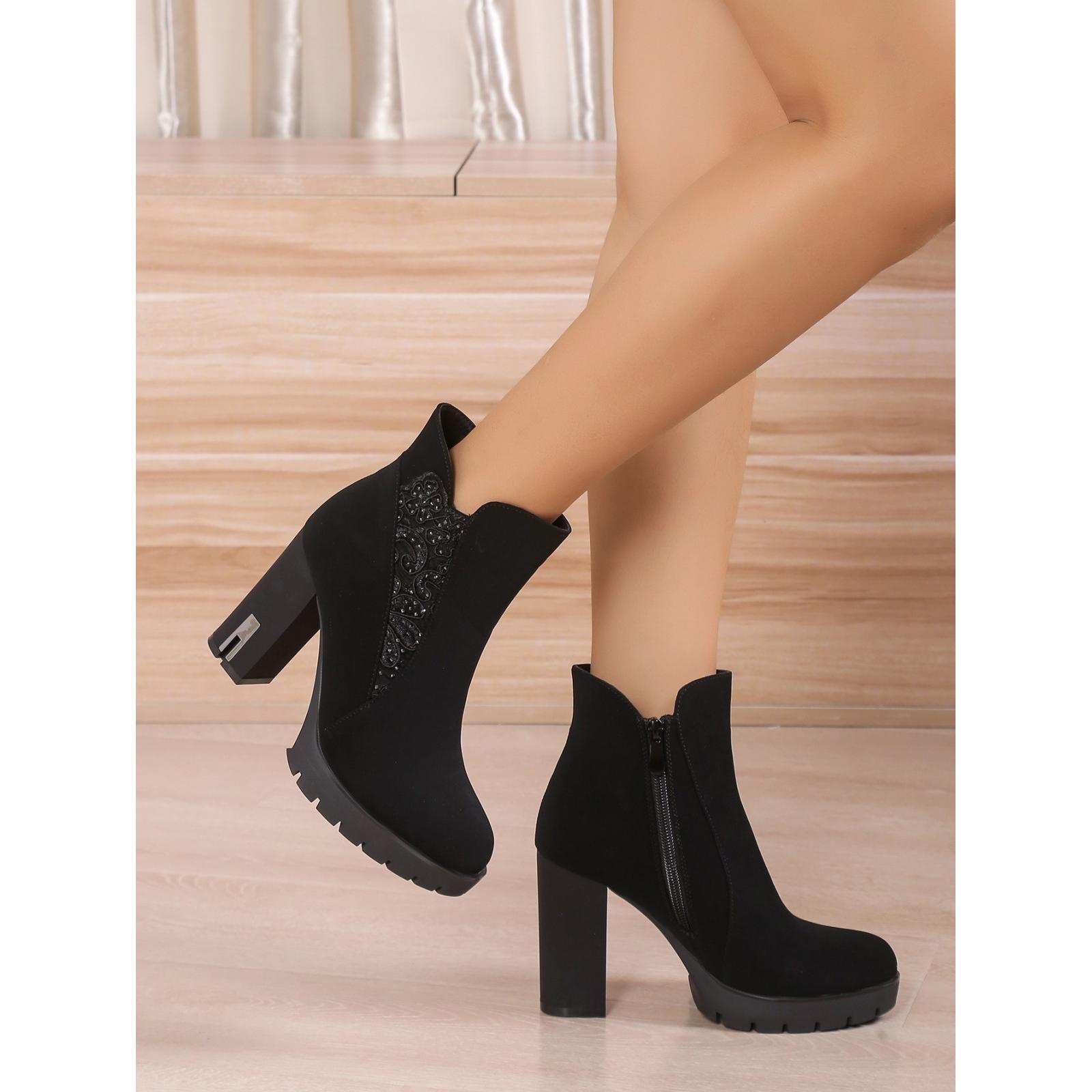 BOTKI Damskie 36-41/ 12 par