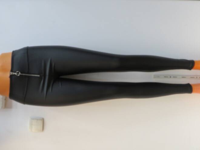 Spodnie skórzane damskie Roz S-2XL, 1 kolor Paczka 12 szt