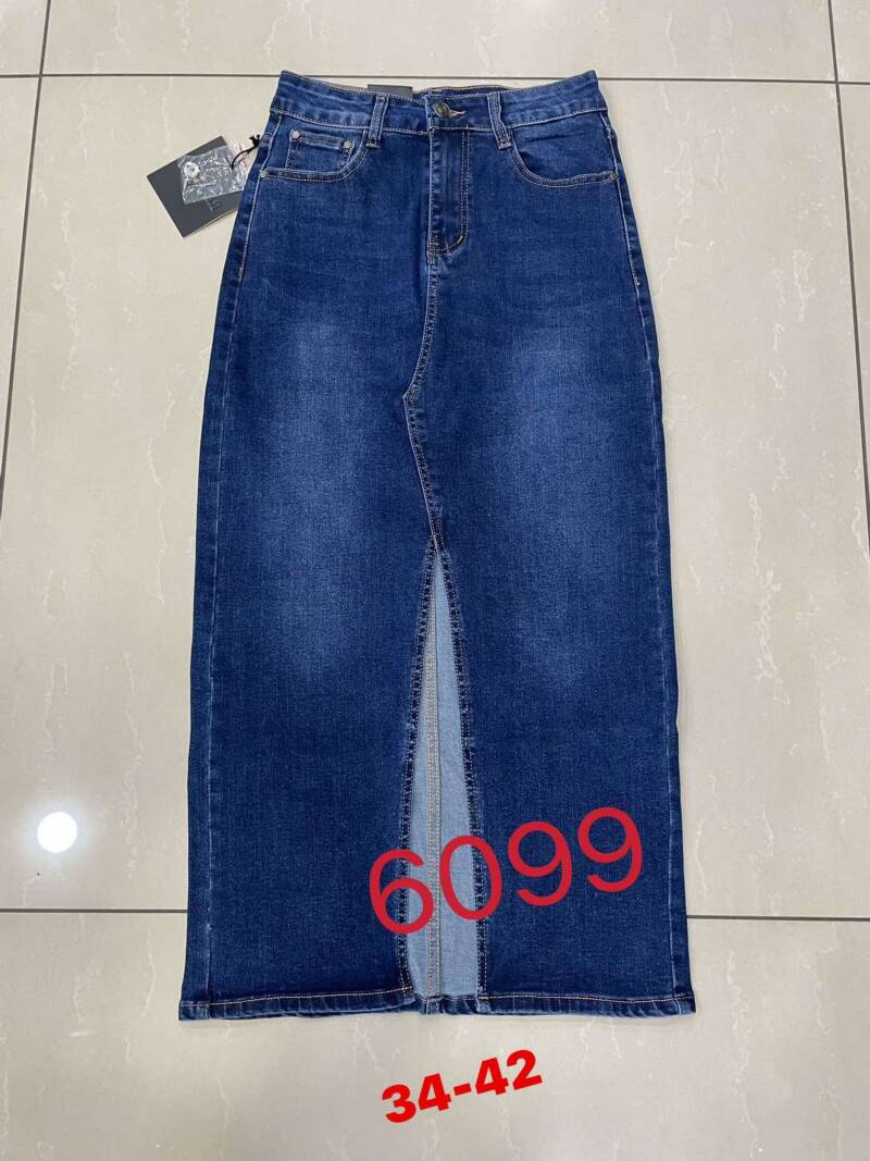 Spódnica jeansy damska .Roz 34-42. 1 Kolor . Paszka 12szt
