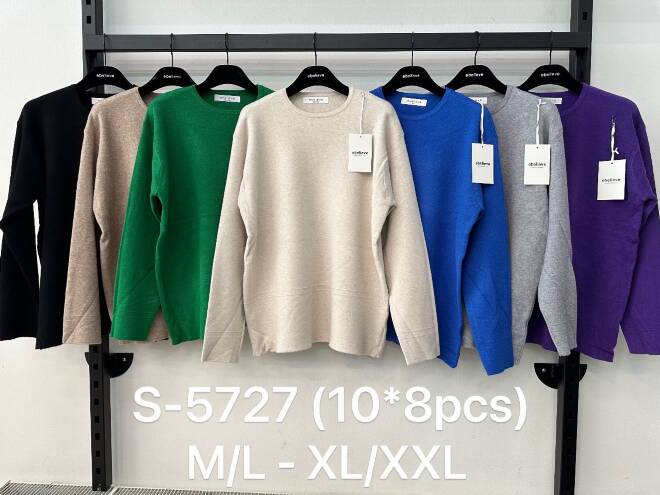 Swetry damska . Roz M/L,XL/XXL. Mix kolor Paczka 8 szt