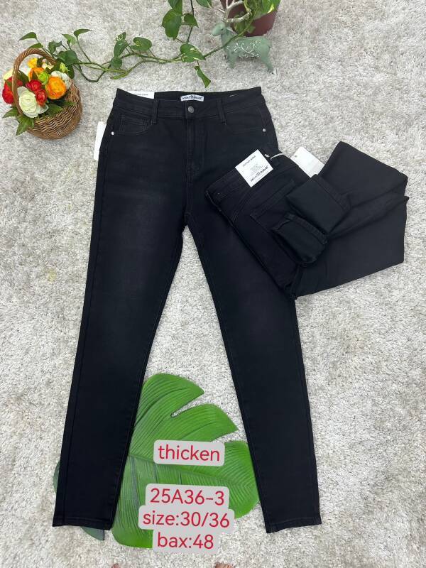Spodnie damskie jeans Roz 30-36, 1 Kolor Paczka 10 szt