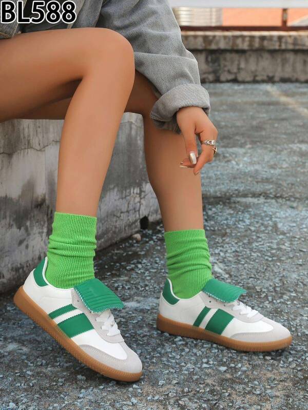 Buty sportowe damskie 36-41/ 12 par
