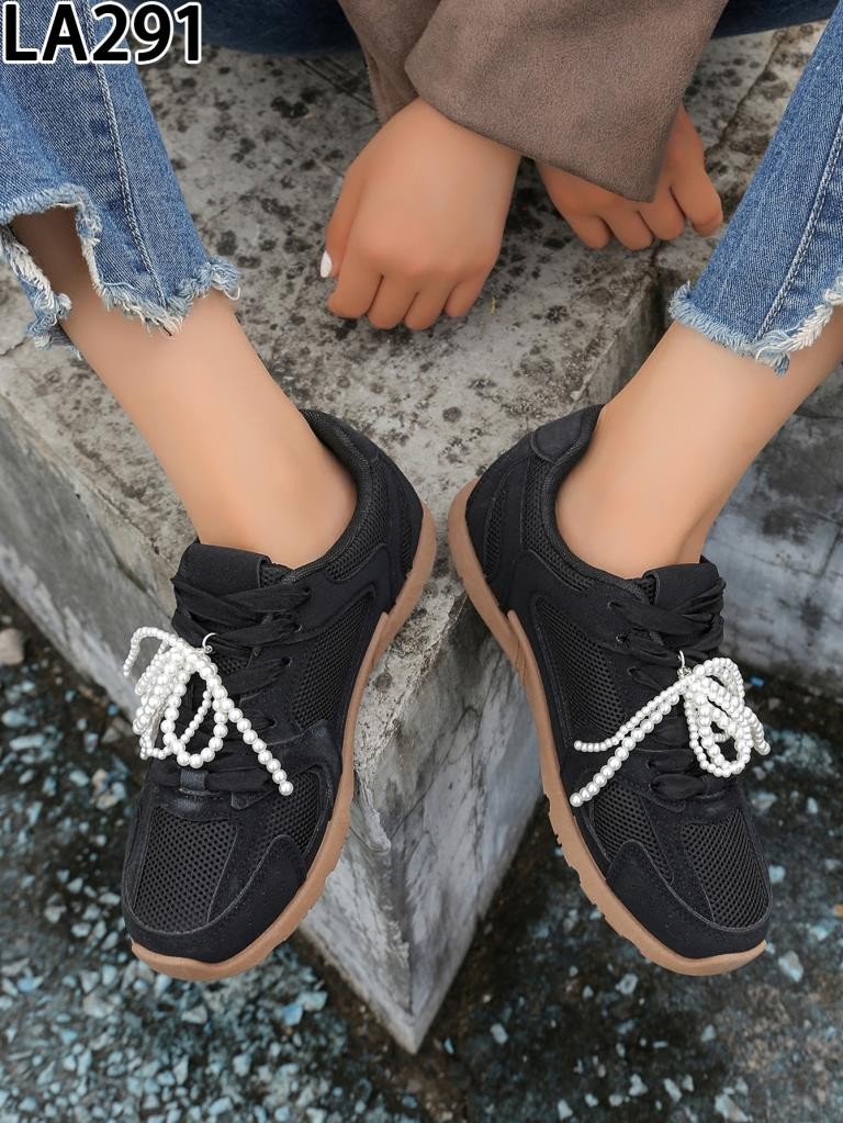 Buty sportowe damskie 36-41/ 12 par