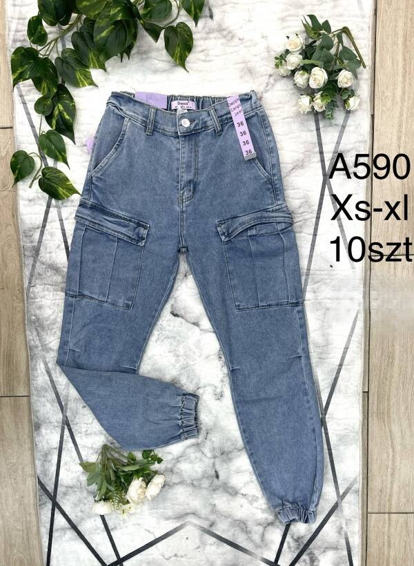Spodnie damskie jeans Roz XS-XL, 1 Kolor Paczka 10 szt