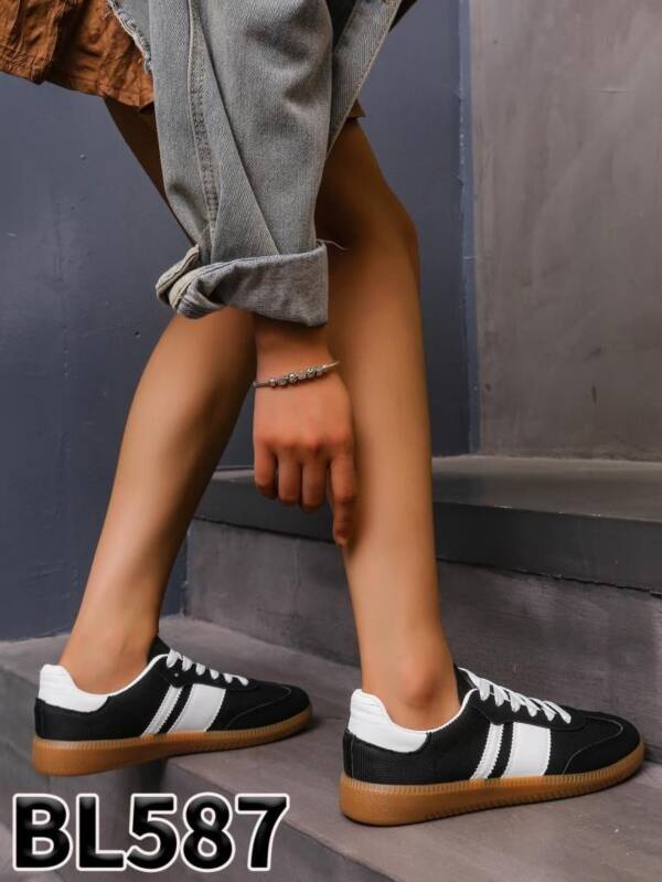 Buty sportowe damskie 36-41/ 12 par
