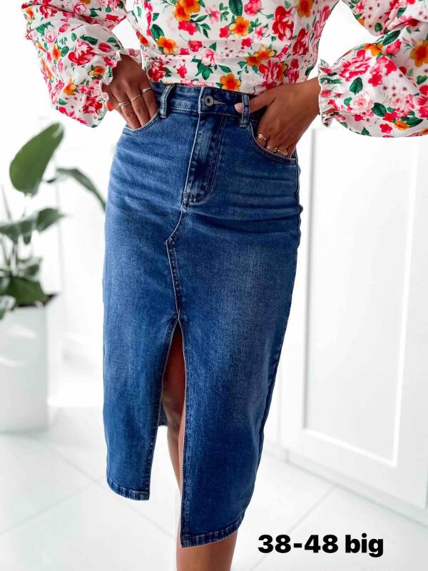 Spódnica damskie jeans. Roz 38-48. 1 Kolor. Paszka 12 szt