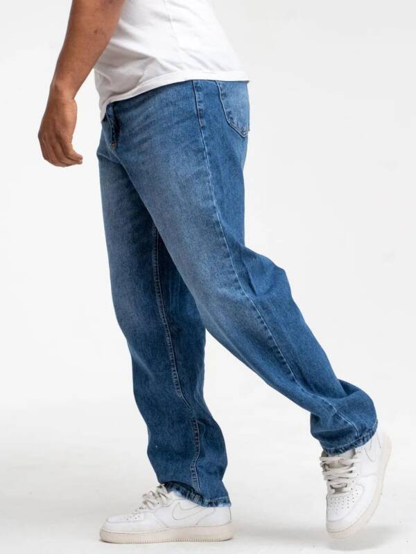 Spodnie jeansy meskie Roz 26-36. 1 kolor. Paczka 8 szt 