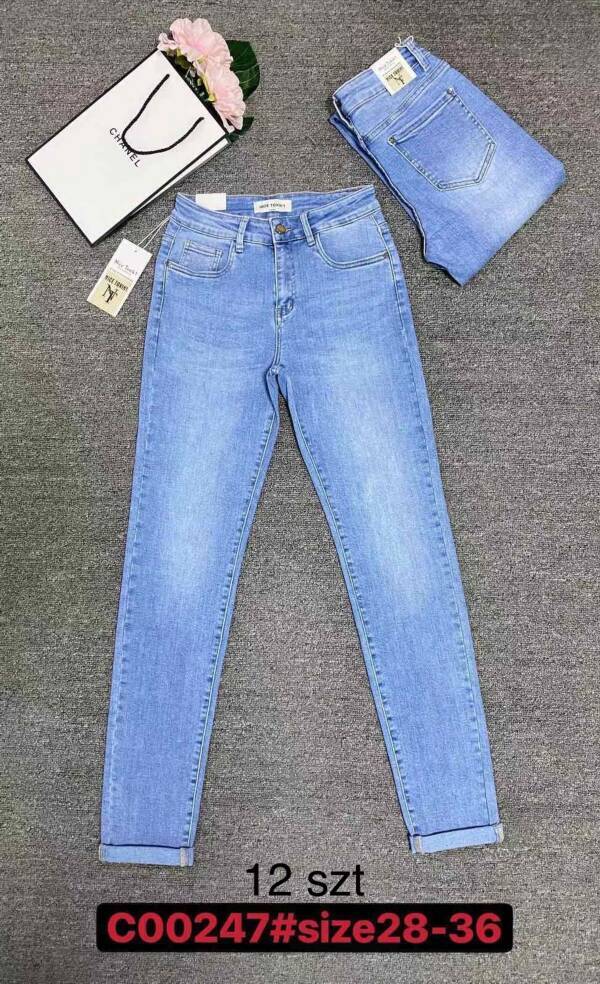 Spodnie  damska jeans . Roz 28-36. 1 kolor. Paszka 12szt.  