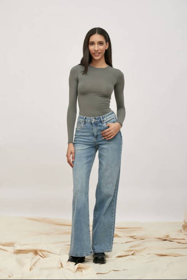 Spodnie  damska jeans . Roz XS-XL. 1 kolor. Paszka 10szt.  