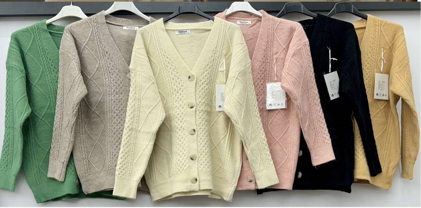Swetry damskie Roz Standard Mix kolor Paczka 6 szt