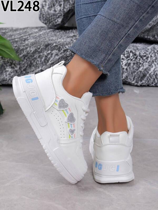 Buty sportowe damskie Roz 36-41 /12 par