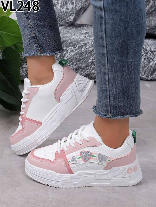 Buty sportowe damskie Roz 36-41 /12 par
