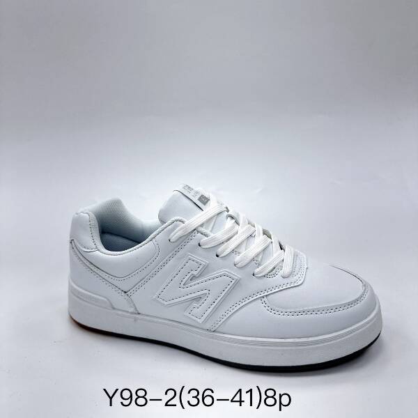 Buty sportowe damskie Roz 36-41 /8 par