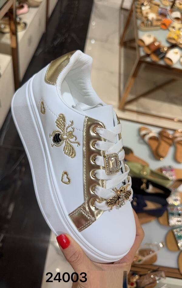 Buty sportowe damskie Roz 36-41 /12 par
