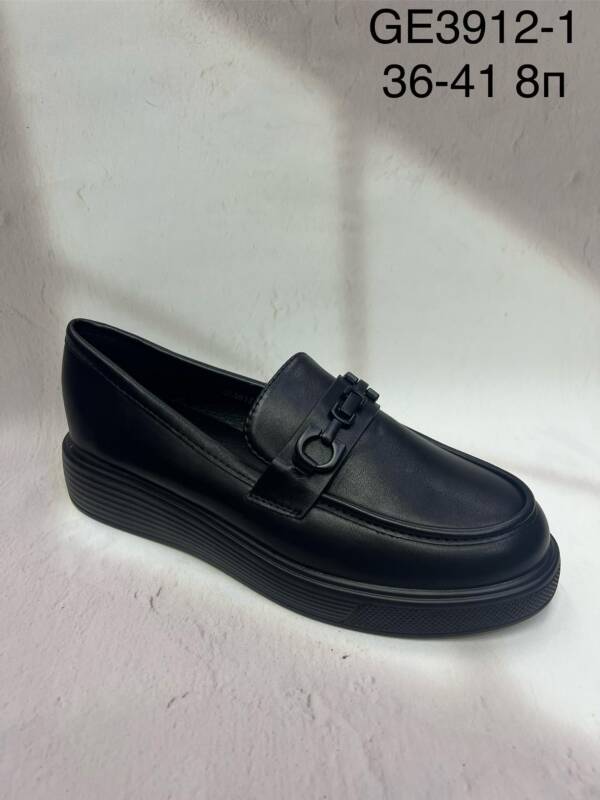 Balerinki / Espadryle damskie Roz 36-41 / 8 par