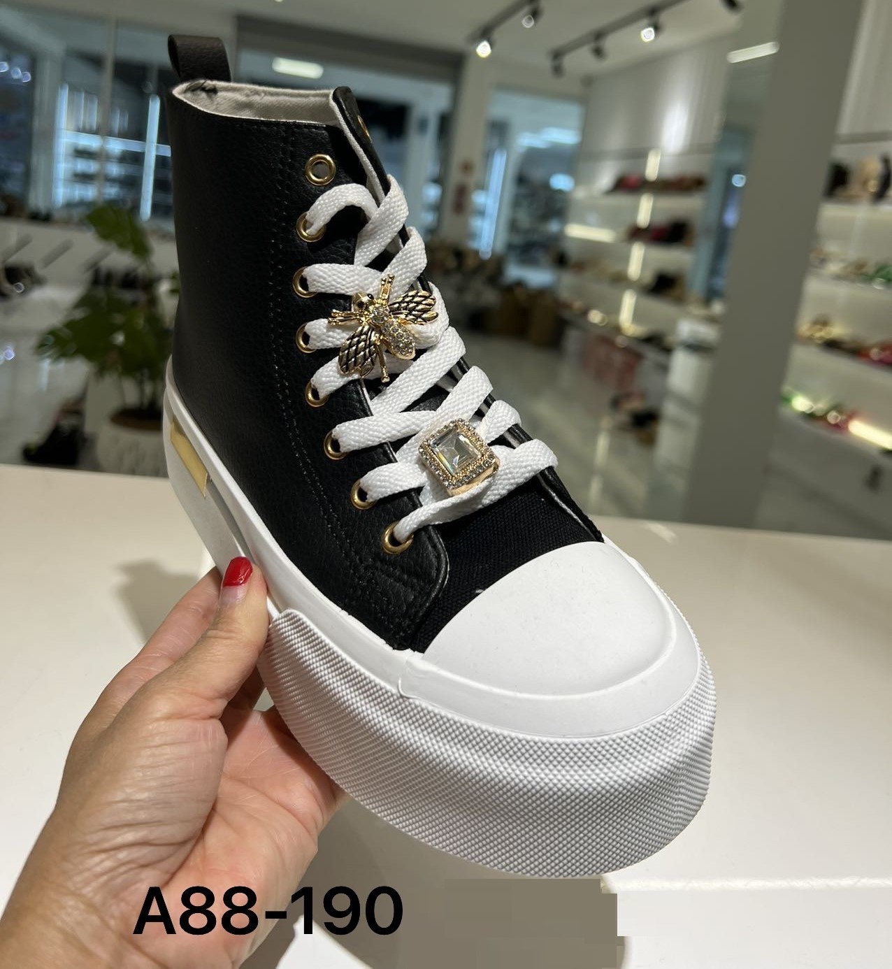 Botki damskie Roz 36-41 /12 par