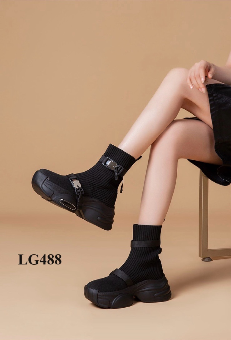 BOTKI damskie 36-41/ 12 par