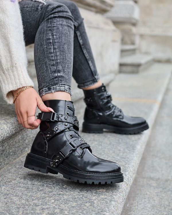 BOTKI damskie 36-41/ 12 par