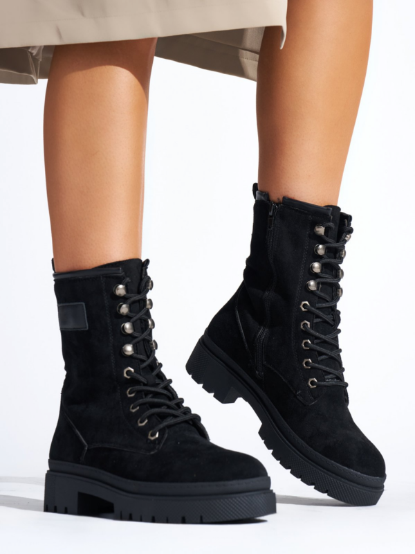 BOTKI damskie 36-41/ 12 par
