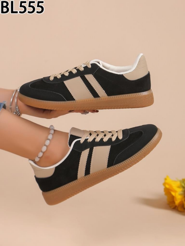 Buty sportowe damskie Roz 36-41 /12 par
