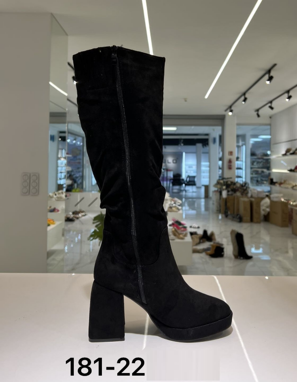 BOTKI damskie 36-41/ 12 par 