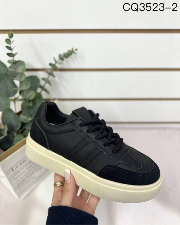 Buty sportowe damskie Roz 36-41 /12 par