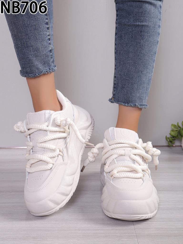 Buty sportowe damskie Roz 36-41 /12 par