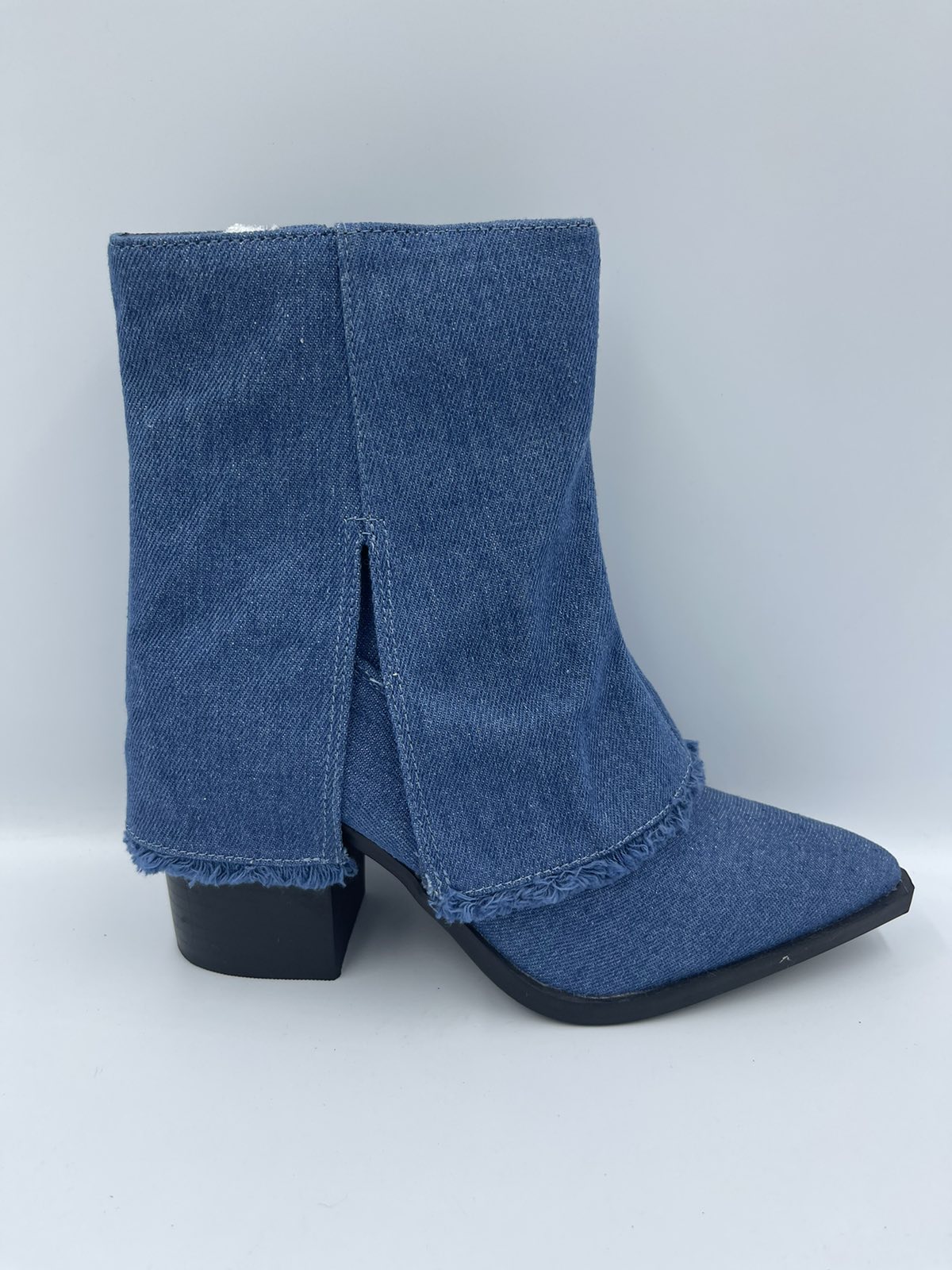 BOTKI damskie 36-41/ 12 par