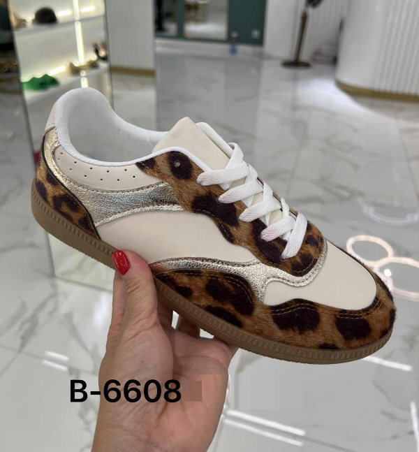 Buty Sportowe damskie 36-41/ 12 par