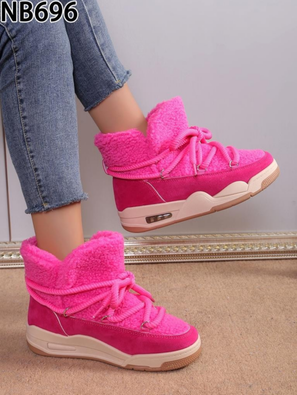 BOTKI damskie 36-41/ 12 par
