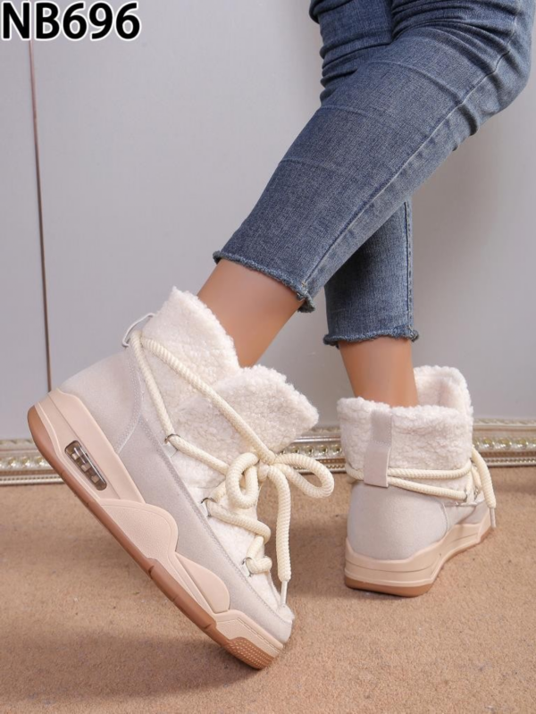 BOTKI damskie 36-41/ 12 par
