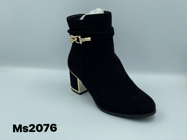 BOTKI damskie 36-41/ 12 par